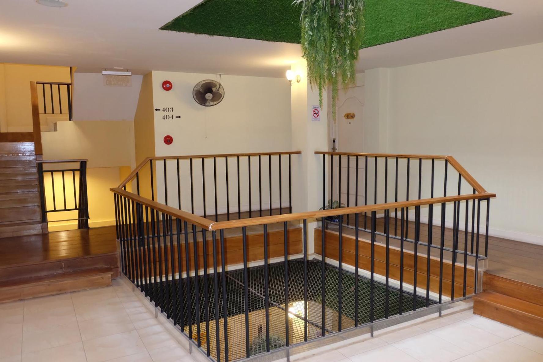 Siri Poshtel Bangkok Hostel Εξωτερικό φωτογραφία