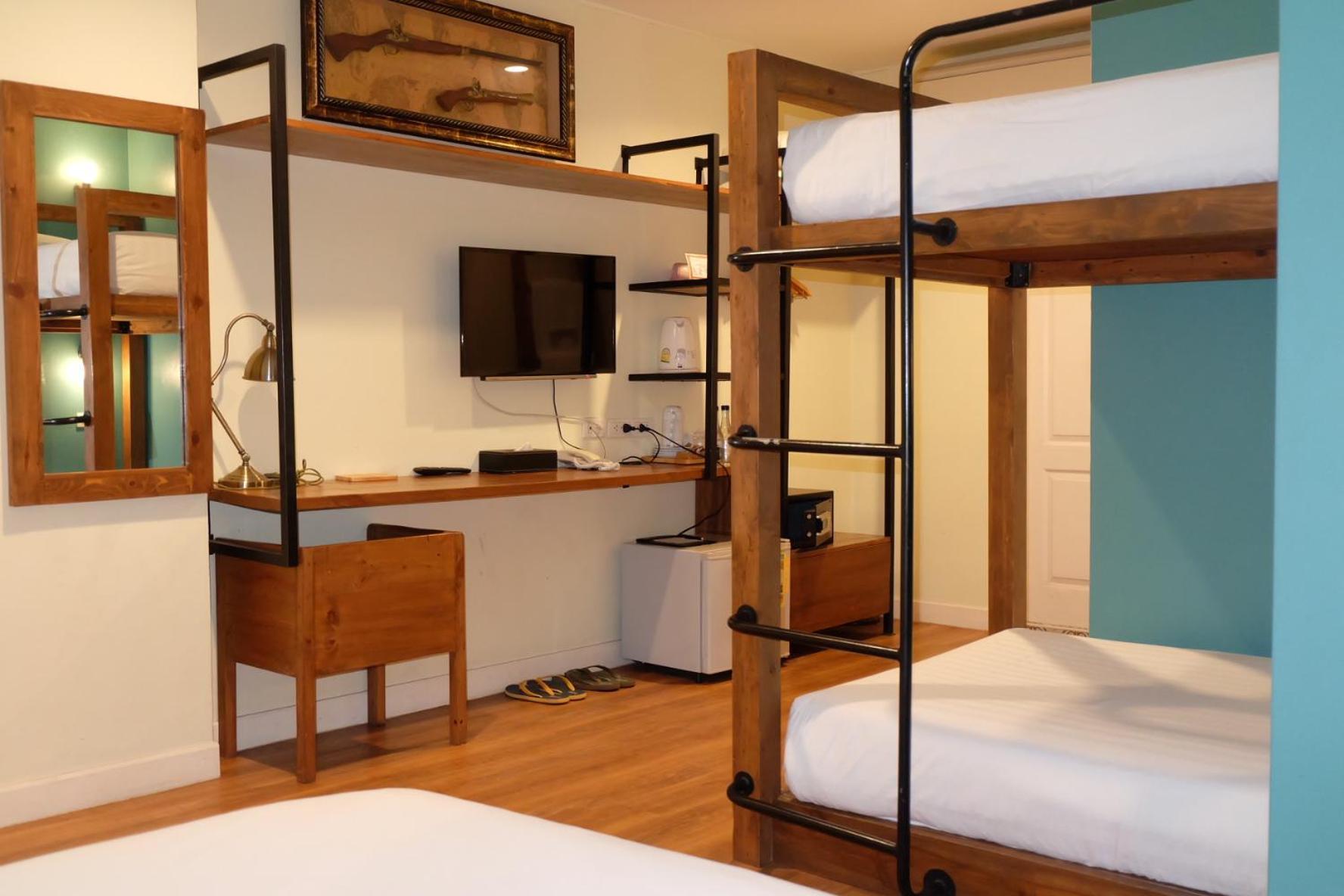 Siri Poshtel Bangkok Hostel Εξωτερικό φωτογραφία