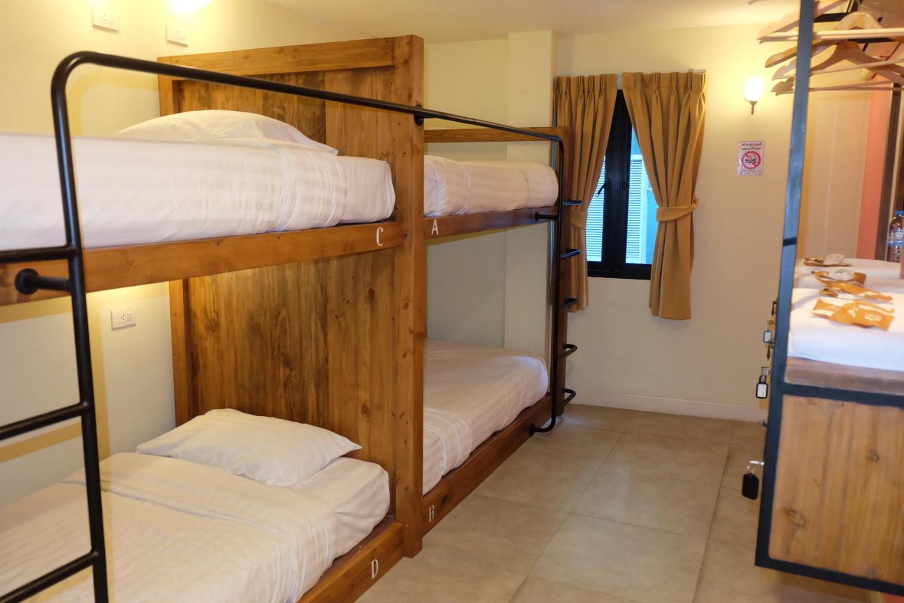 Siri Poshtel Bangkok Hostel Εξωτερικό φωτογραφία