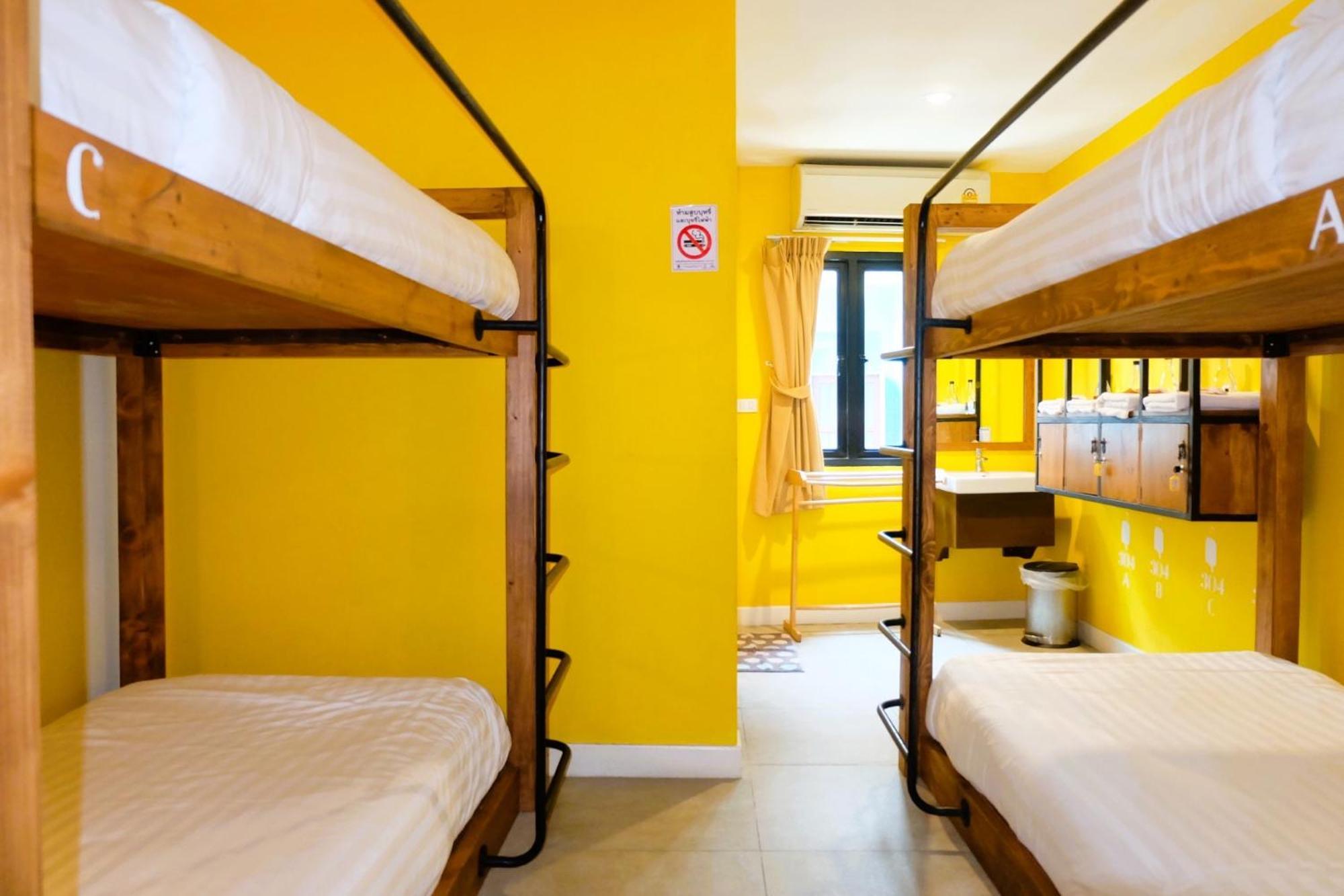 Siri Poshtel Bangkok Hostel Εξωτερικό φωτογραφία